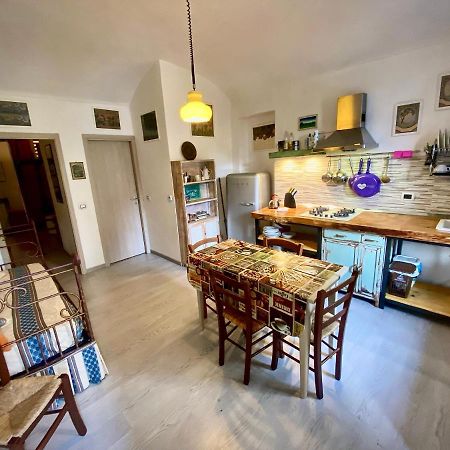 Appartamento In Tranquillo Borgo Vicino Al Centro Turim Exterior foto