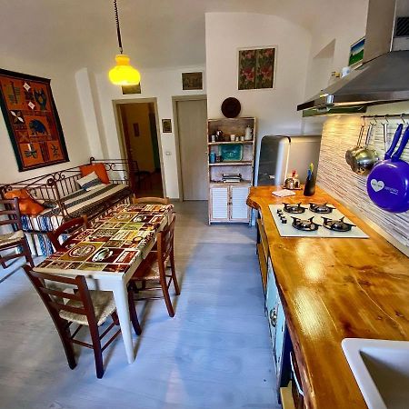 Appartamento In Tranquillo Borgo Vicino Al Centro Turim Exterior foto