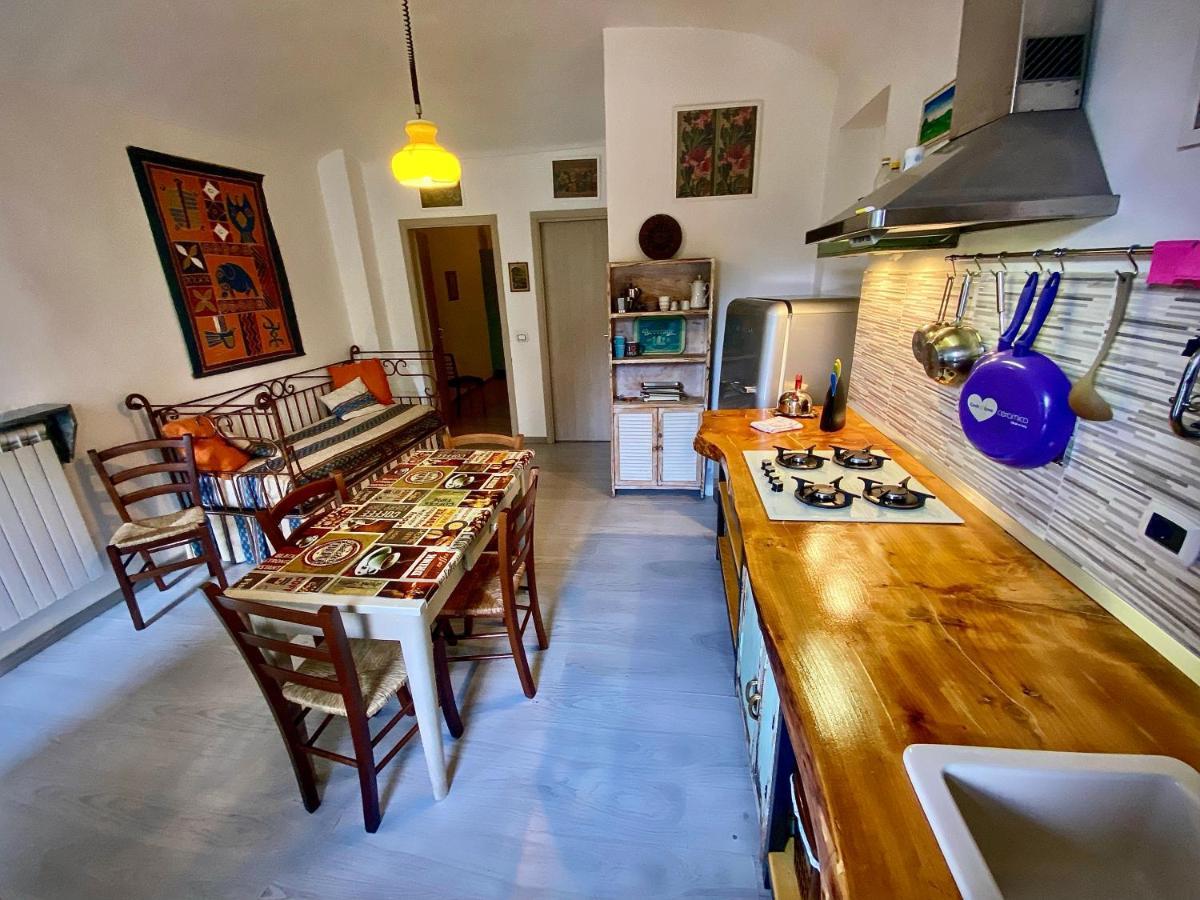 Appartamento In Tranquillo Borgo Vicino Al Centro Turim Exterior foto